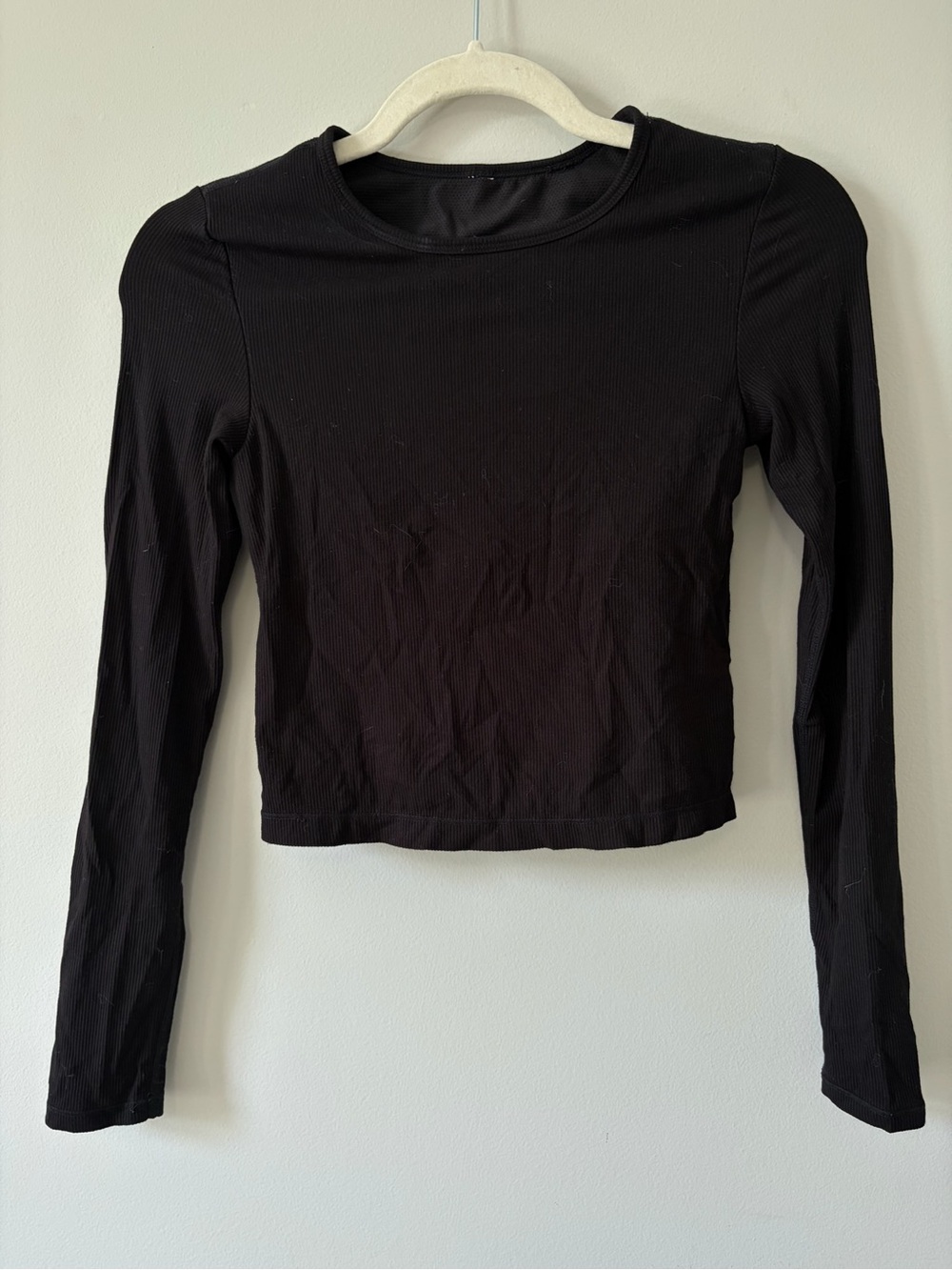 Classic Black Ribbed Long-Sleeve Crop Top